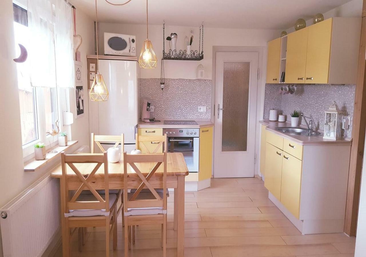 Ferienhaus Polly Rabenau Екстер'єр фото
